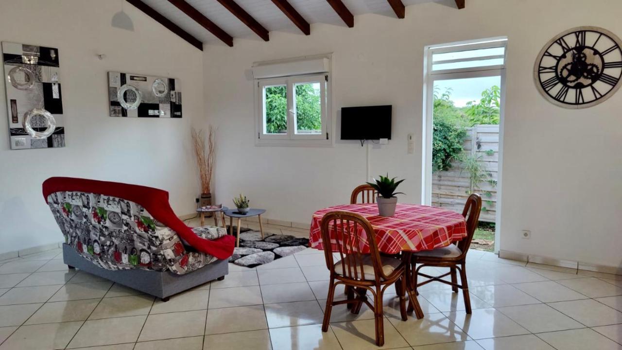 Domaine De Portland Otel Le Moule Dış mekan fotoğraf
